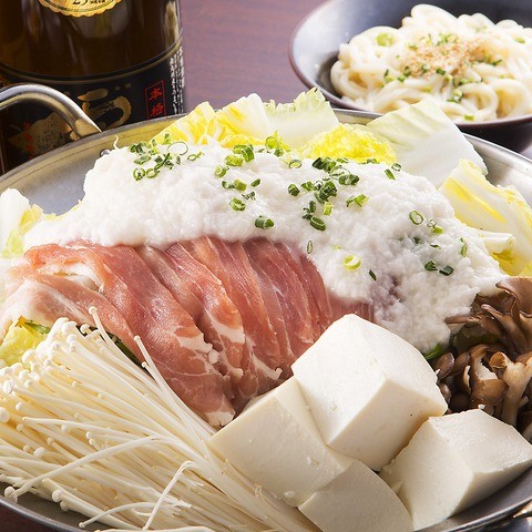 博多名物 牛モツとろろ明太鍋